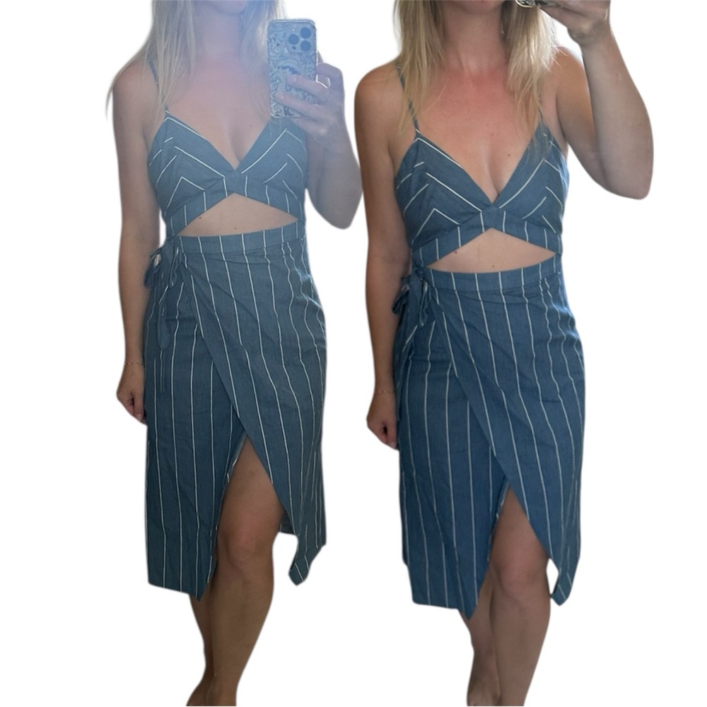 F21 Stripe Chambray Cutout Dress